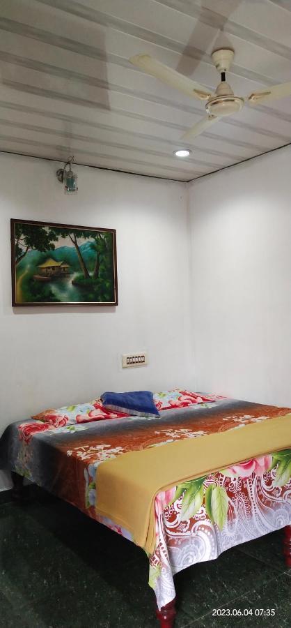 Floral Homestay Thekkady Luaran gambar