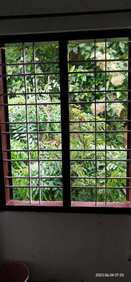 Floral Homestay Thekkady Luaran gambar