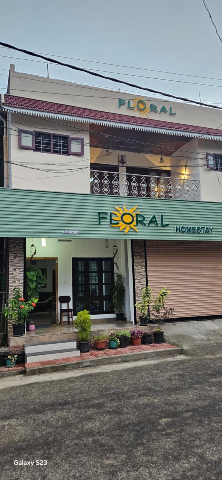 Floral Homestay Thekkady Luaran gambar